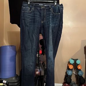Old navy curvy jeans, size 8